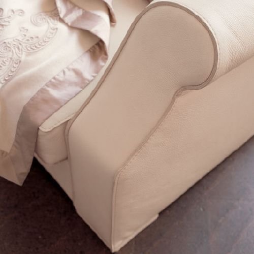 Диван Longhi RUBENS classic W 515 в салоне Toriani