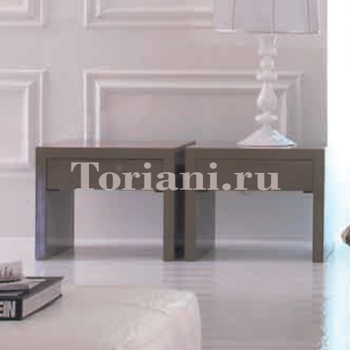 Придиванный столик Valmori ALTEA
