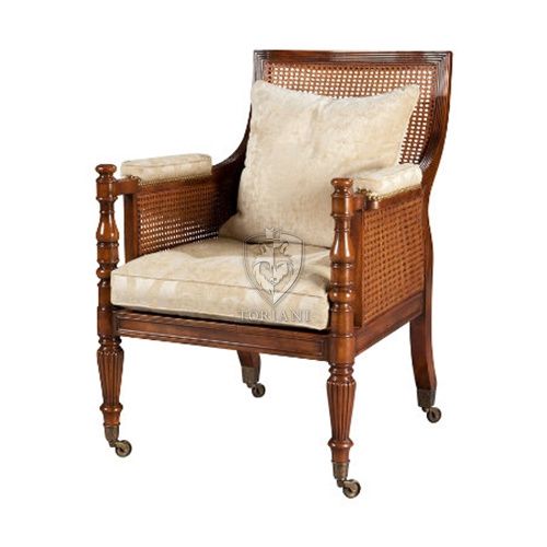 Кресло Regency Library Bergère Art. A04.5 в салоне Toriani