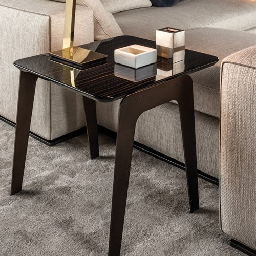 Придиванный столик Minotti Kirk Jut Out Top