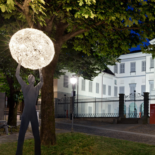 Уличный торшер Uomo della Luce XXL Art. UIPL