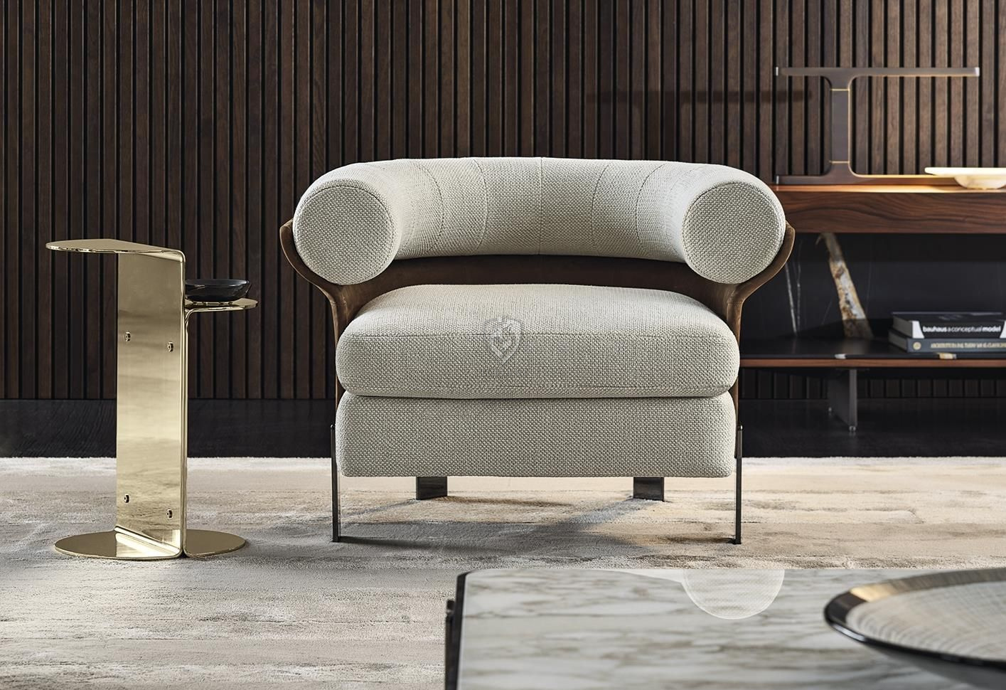 Придиванный столик Minotti Flirt 1