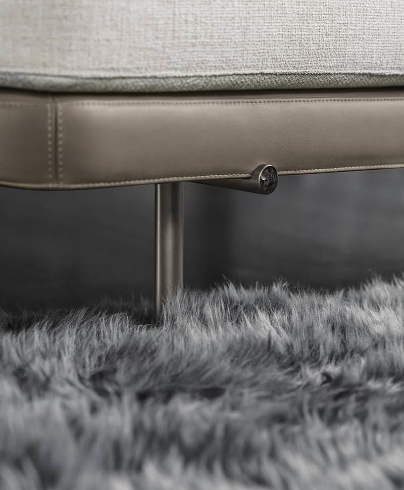 Диван Minotti Torii 7 в салоне Toriani