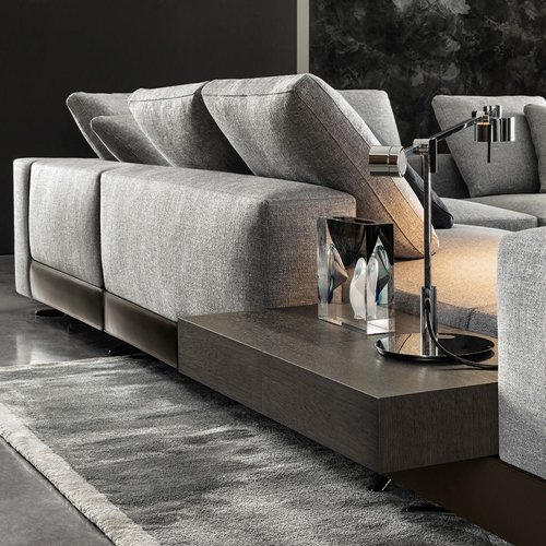 Диван Minotti White Composition J в салоне Toriani