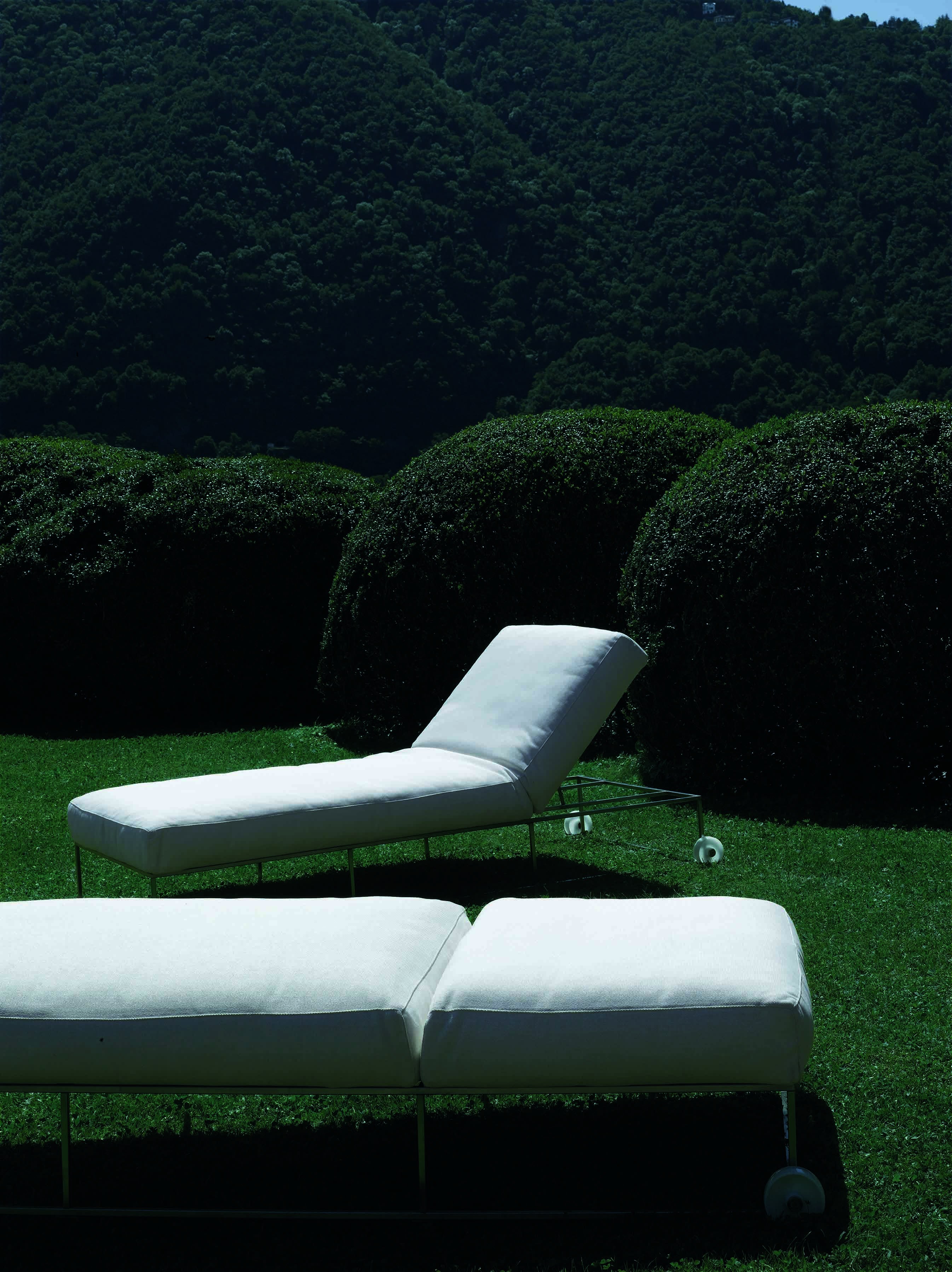 Шезлонг ILE CLUB DAYBED Art. 2ILE085 в салоне Toriani