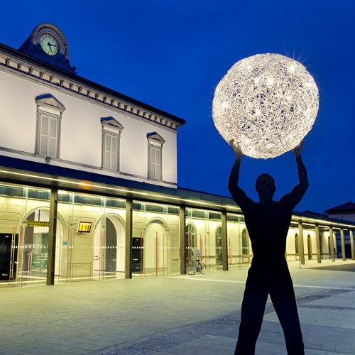 Уличный торшер Uomo della Luce XXL Art. UIPL
