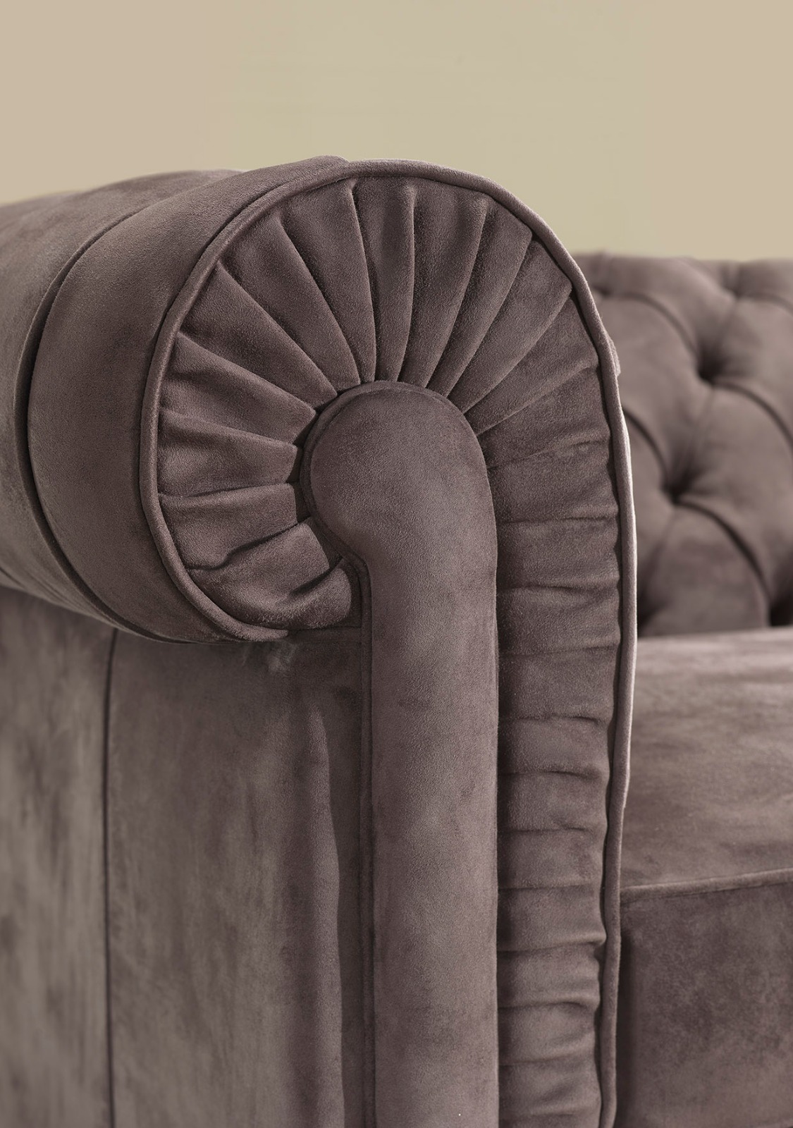 Диван-кровать Satis Chesterfield в салоне Toriani